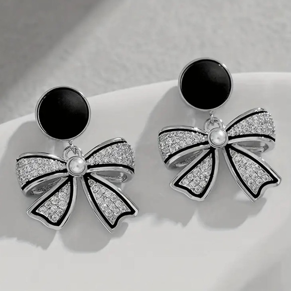 Jewelry - Diamond Bow & Pearl Black Enamel Silver Toned Stud Earrings